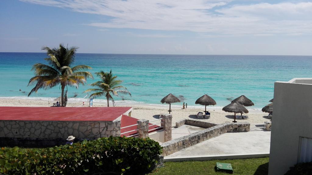 Super Cheap Zone Cancun