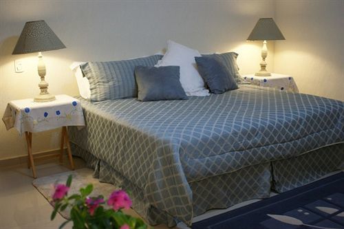 Away From (adults Only) Bed & Breakfast 3*