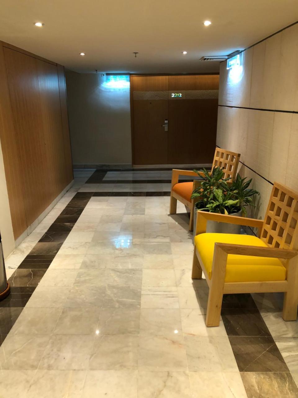 Apartahotel In Ocean Front 3*