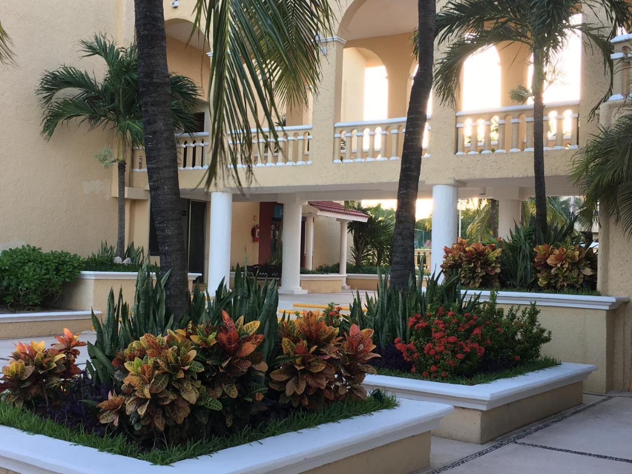Tropical Cancún