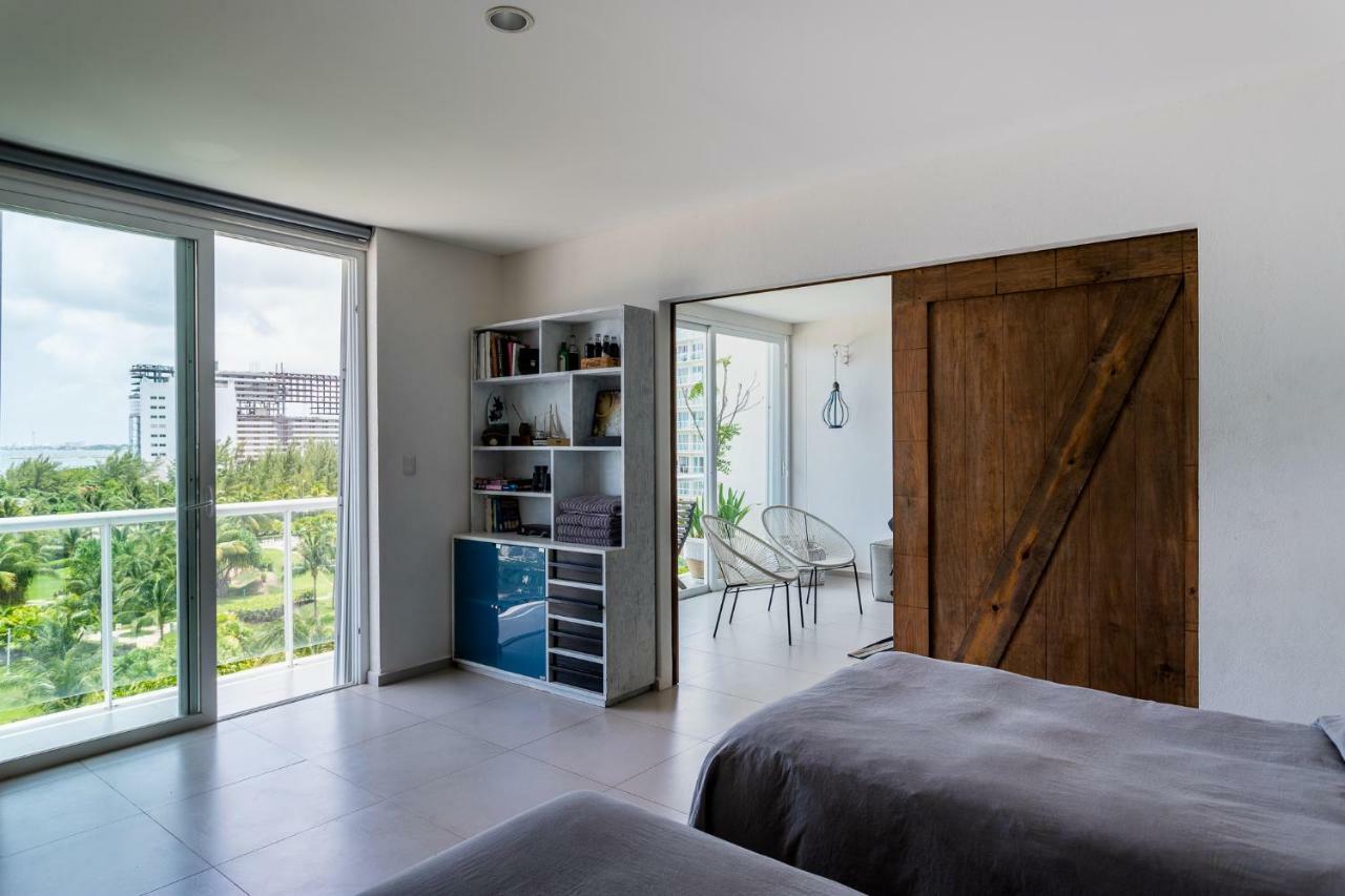 Ocean Beachfront 4 Bdr -amazing Oceanview Cancun