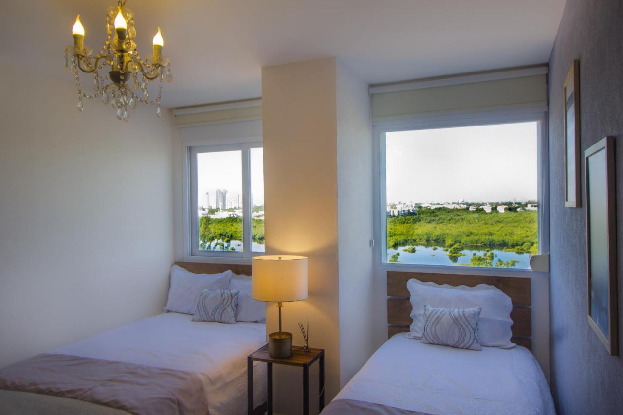 Tu Hogar Frente Al Mar Caribe, Vive *
