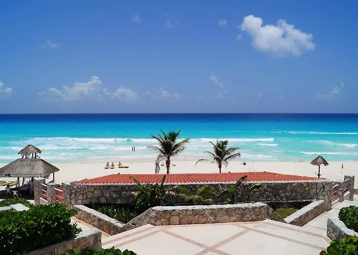 Apartment Ocean Front Cancun
