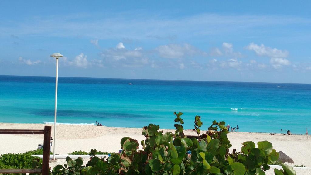Ocean Front 4*