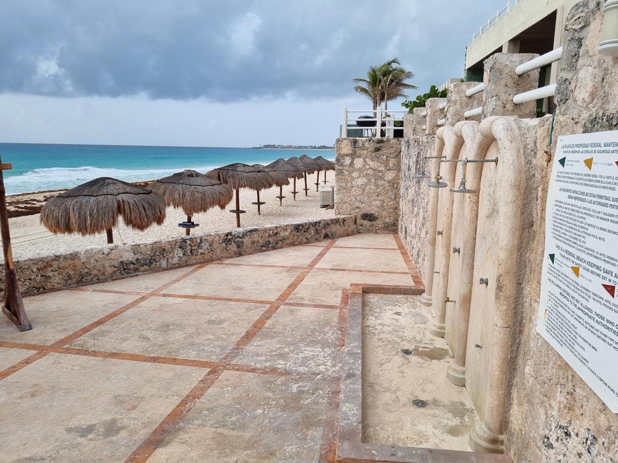 Ocean Front 4*