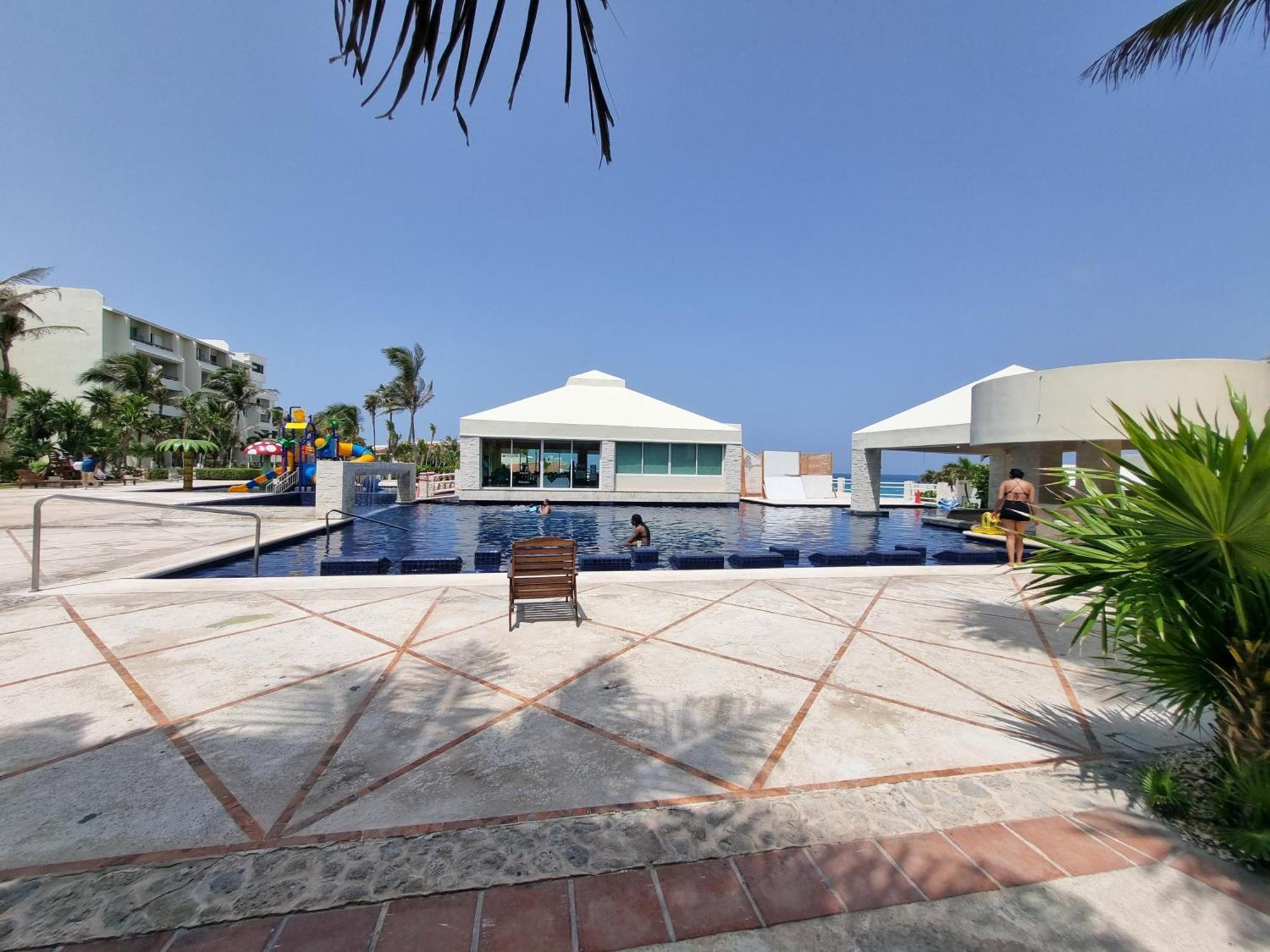 Ocean Front 4* Cancún
