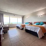 Espacioso Condo En Cancun - Con Acceso A Playa