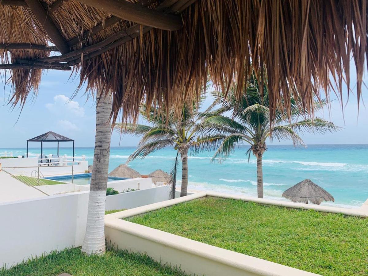 Brisas Beachfront In Zone Apartamento