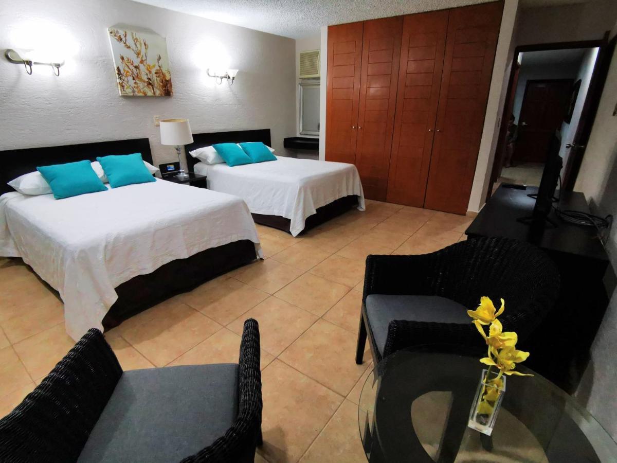 Brisas Beachfront In Zone Apartamento Cancún
