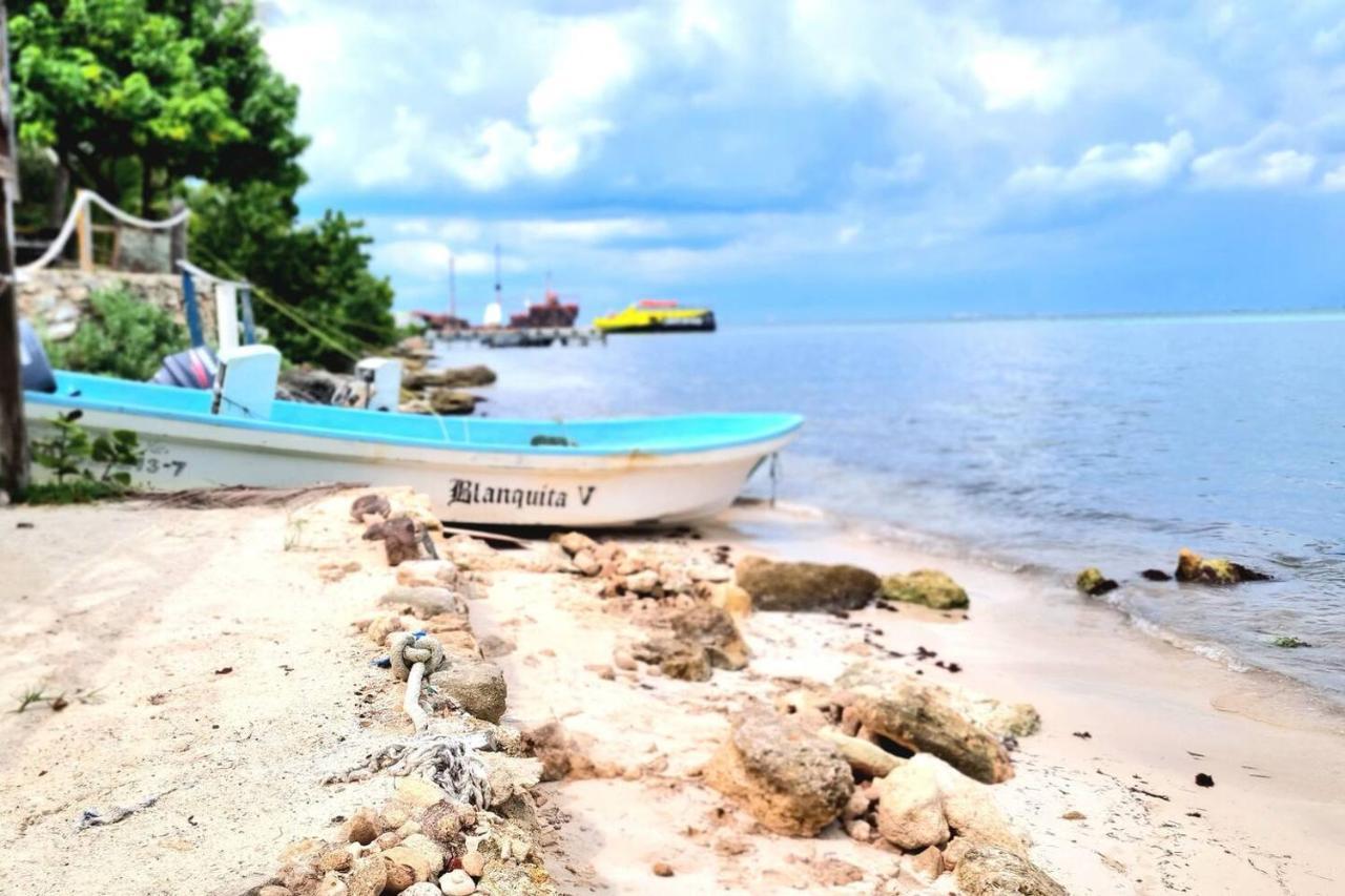 Apartment On The 2 - Seaside Sunrise Haven- Sea View *