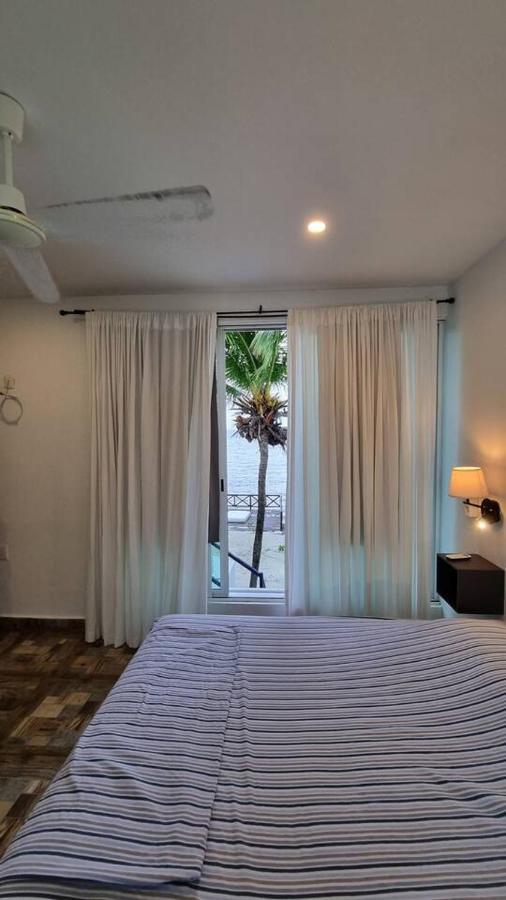 On The 2 - Seaside Sunrise Haven- Sea View Apartment *