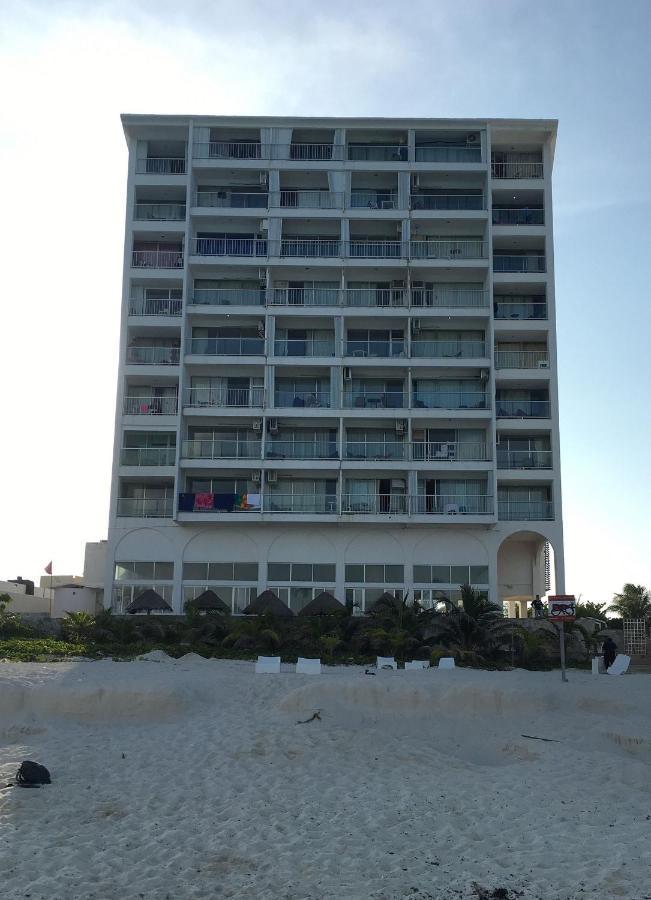 Beautiful Front Pent House In Cancun!!! *