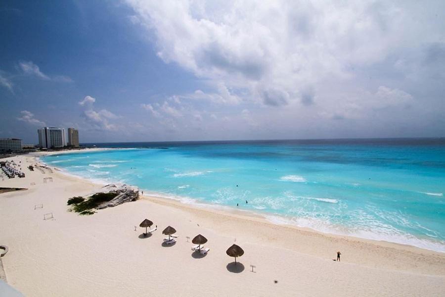 Beautiful Front Pent House In Cancun!!! Cancun