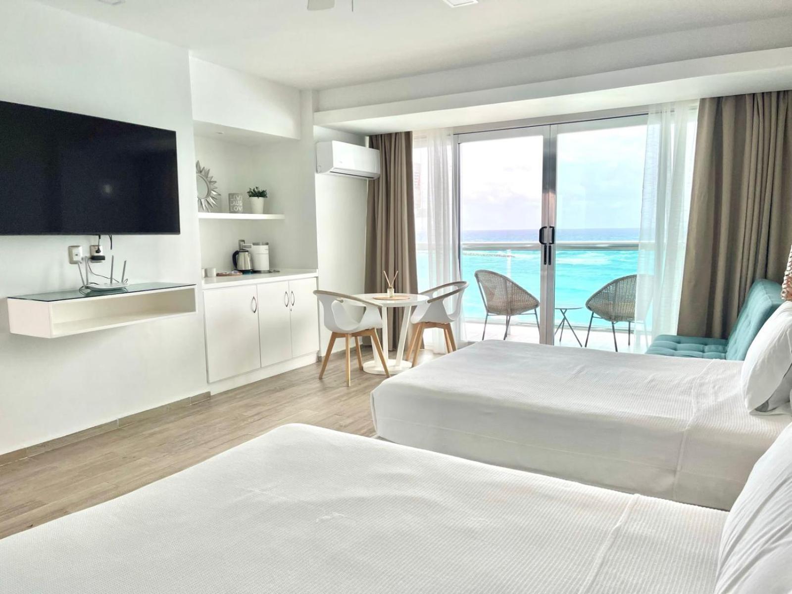 Apartahotel The Oceanfront By Casa Paraiso Cancún