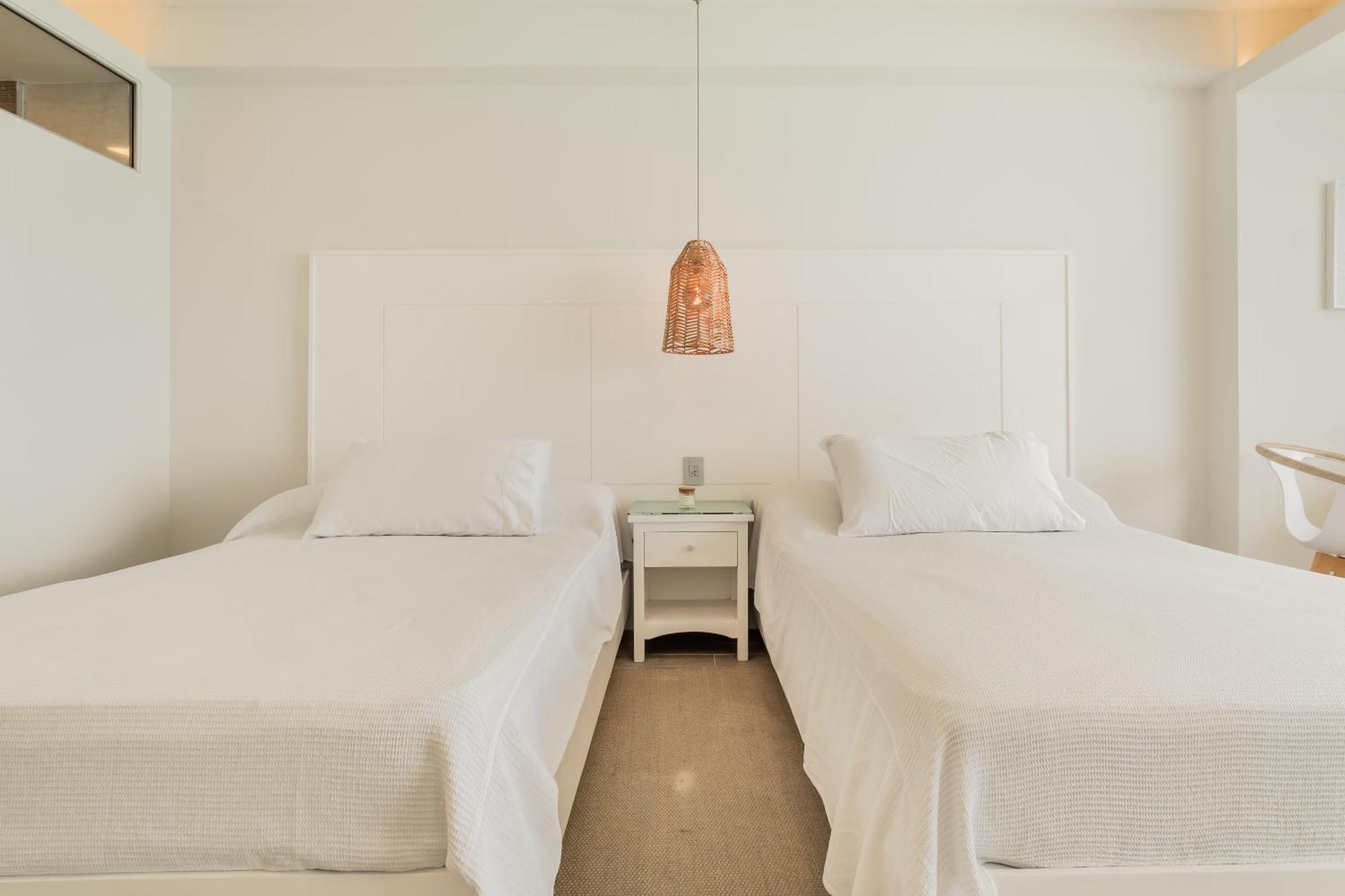 The Oceanfront By Casa Paraiso Apartahotel