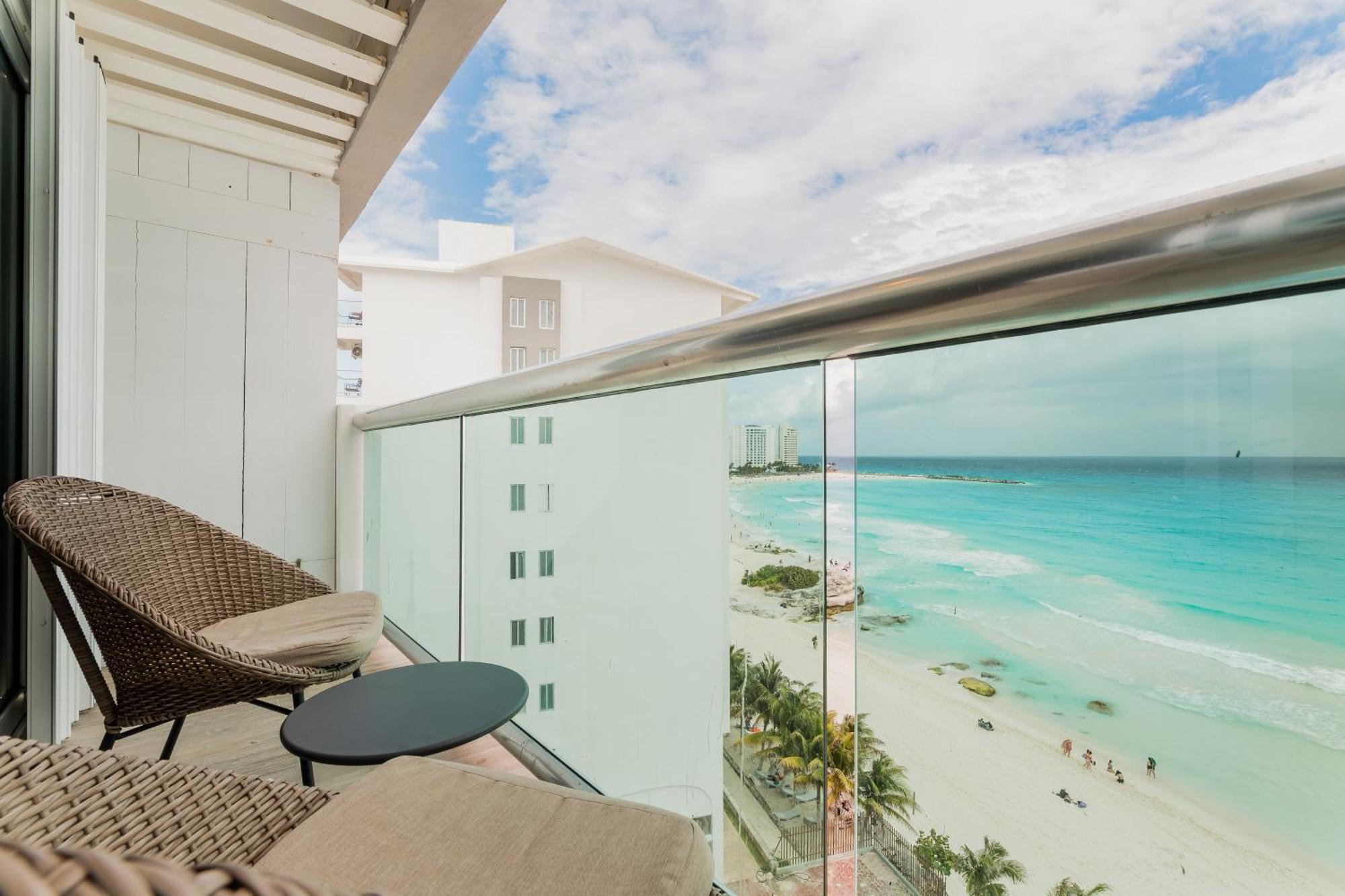 Apartahotel The Oceanfront By Casa Paraiso *