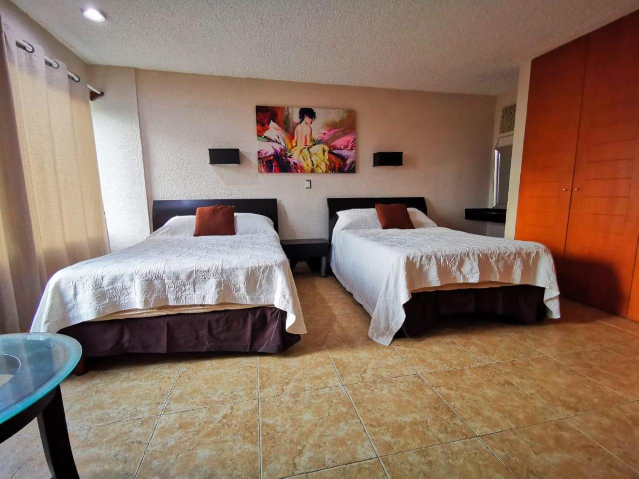 Brisas Beachfront In Zone