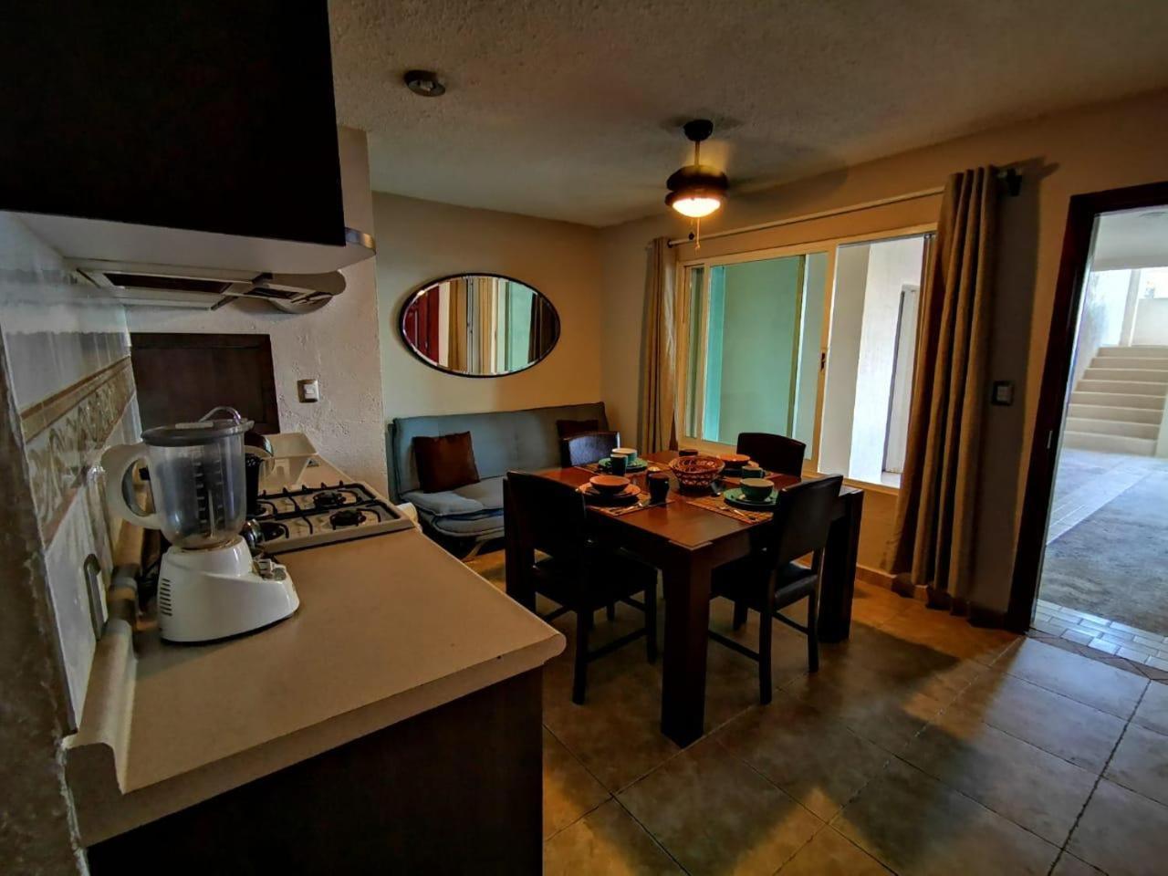 Brisas Beachfront In Zone Apartamento Cancún
