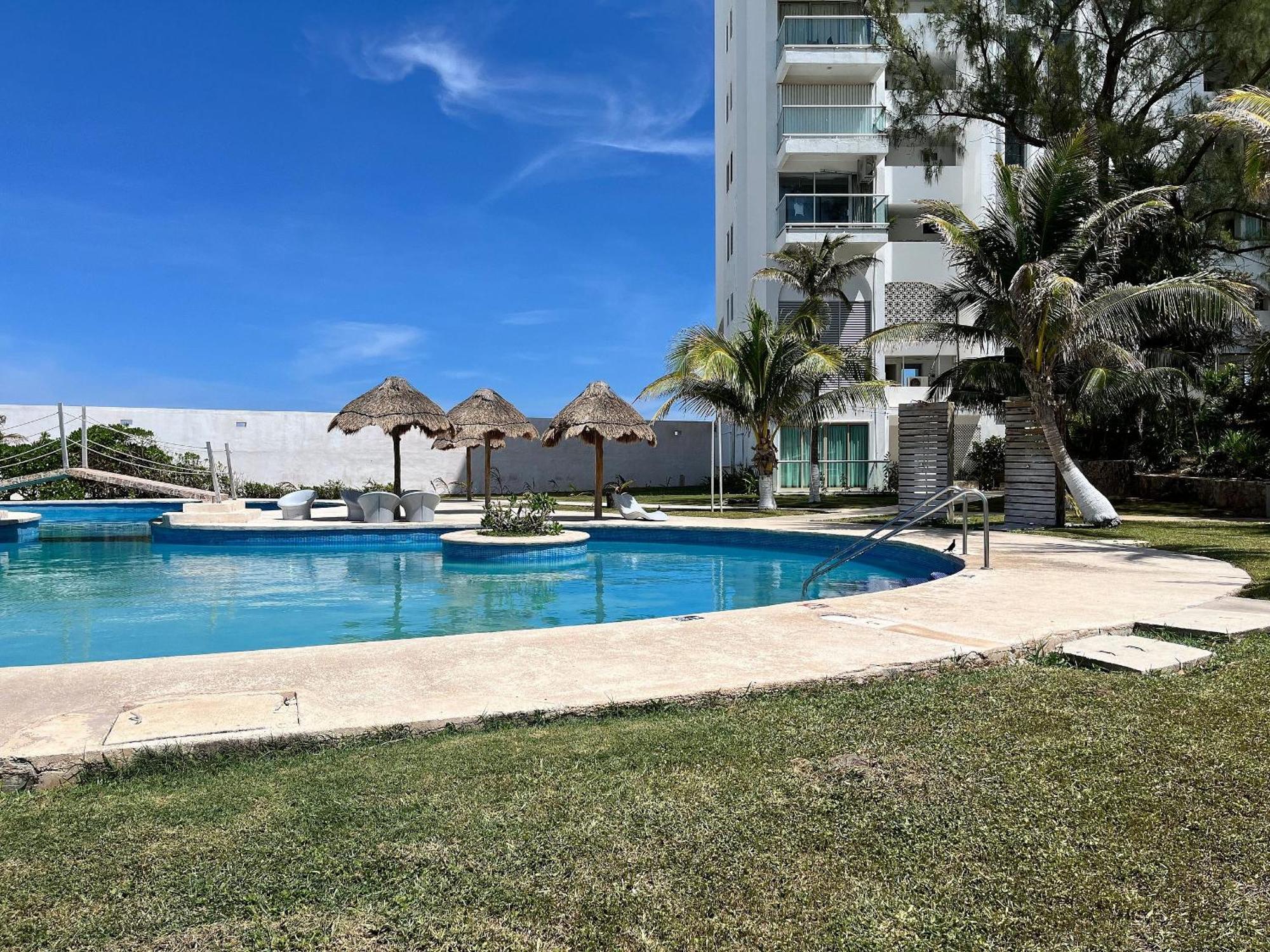 Beautiful Front Pent House In Cancun!!! Apartment *