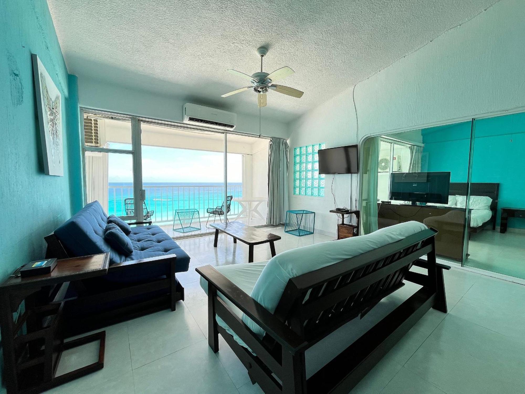 Beautiful Front Pent House In Cancun!!! Cancun