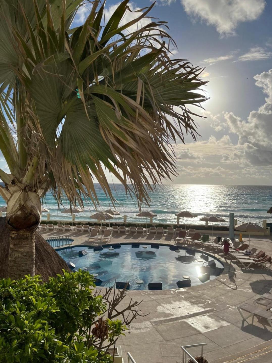 Luxury Ocean Front With Activities & Entertainment Apartahotel
