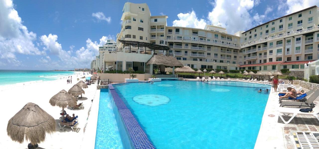 Plaza * Cancun